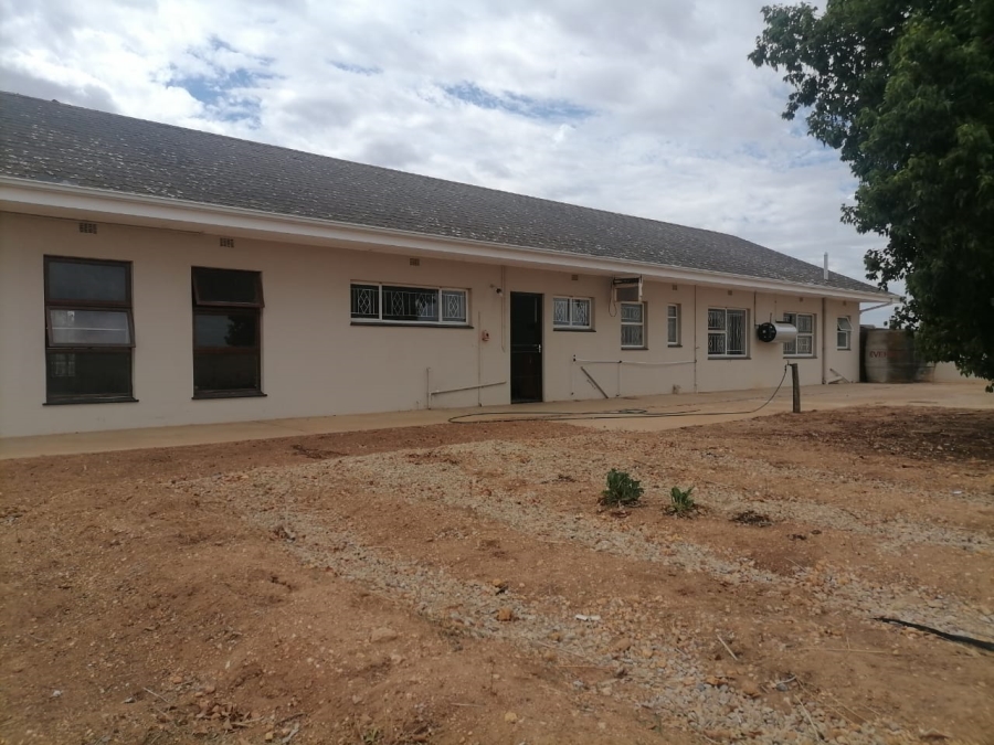 To Let commercial Property for Rent in Moorreesburg Rural Western Cape